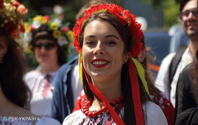 "Я - українка": у Польщі з'явилися яскраві плакати