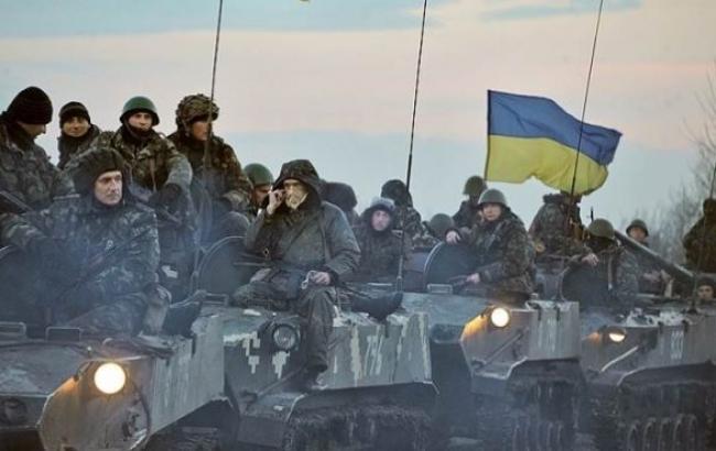 Штаб АТО відзвітував про виведення з Дебальцеве понад 90% українських військових