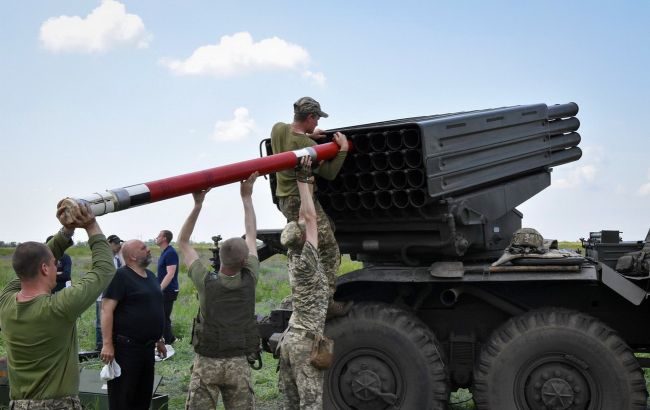 Україна провела випробування новітнього снаряда для "Градів"