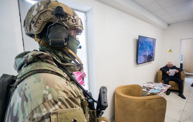 Фінансували провокації до Дня Незалежності: СБУ викрила нелегальні криптообмінники