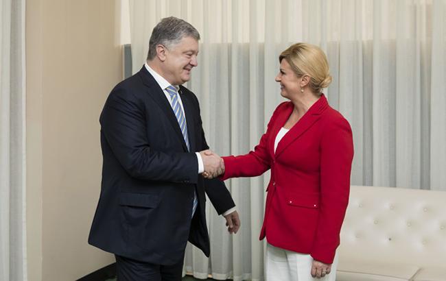 Порошенко зустрівся з президентом Хорватії