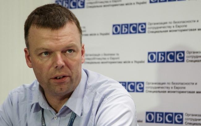 ОБСЄ відзначає невиконання угоди щодо відведення техніки на Донбасі з обох сторін