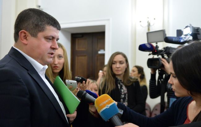У руководителей "Батькивщины" и "Оппоблока" одинаковые тезисы, - Бурбак