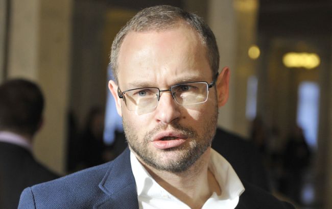 В регламентном комитете рассказали, когда рассмотрят снятие неприкосновенности с Новинского