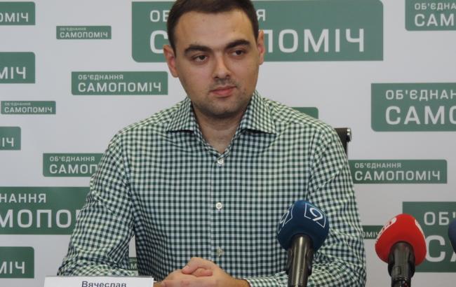 Фирма отца депутата Мишалова достроит спорткомплекс в Полтаве по тайным ценам, - расследование