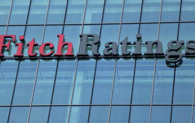 Fitch подтвердило рейтинги "Укрэксимбанка" и "Ощадбанка" на уровне CCC