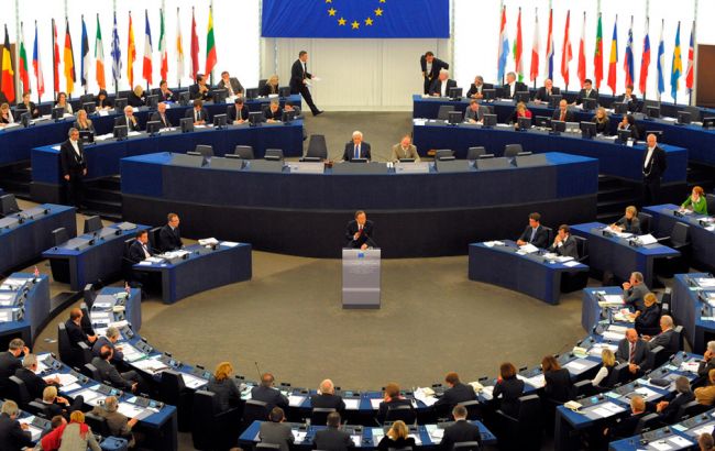 Европарламент создает комиссию по расследованию офшорного скандала