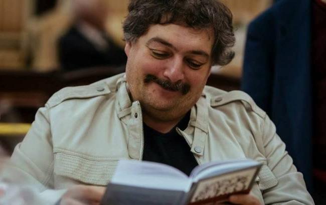 "Открылась бездна": Быков написал стих о российских реалиях