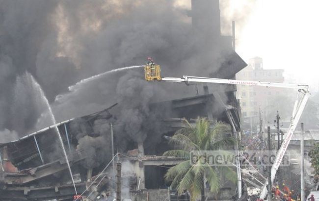 Пожежа на фабриці в Бангладеш: кількість жертв зросла до 20