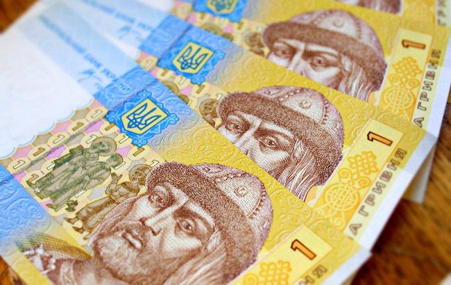 19 лет взлетов и падений: гривна празднует день рождения