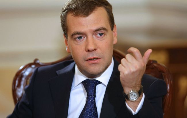 РФ не буде продовжувати угоду з Україною про транзит газу на невигідних умовах, - Медведєв