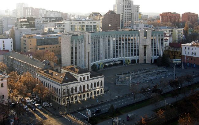 После обысков в Днепре объявили подозрения чиновникам