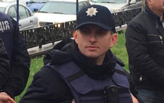 Ужгородскую новую полицию обвинили в неуважении к гимну Украины