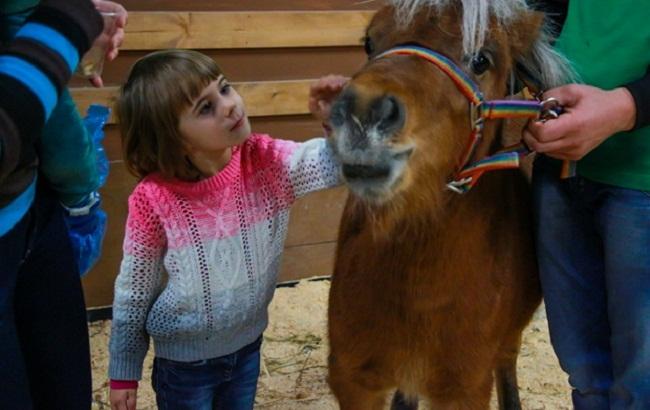 В Киеве открылся дружелюбный "контактный" зоопарк