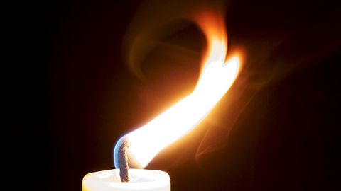 Обладатель платиновых дисков и премии Грэмми: от коронавируса умер известный музыкант