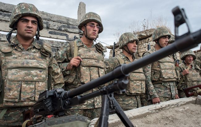 Азербайджан заявив про знищення військової бази Вірменії в НКР