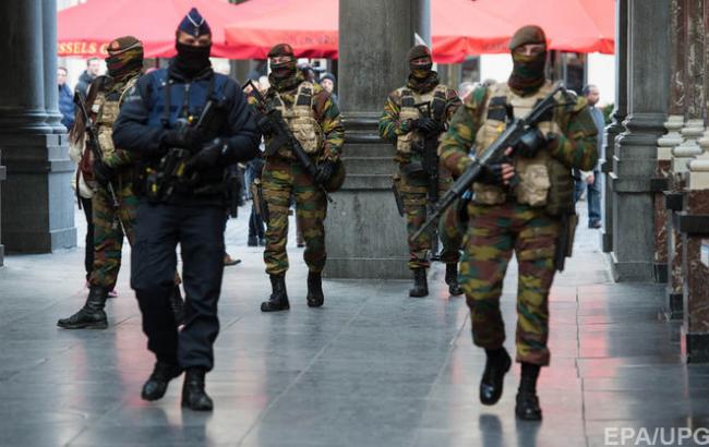 Теракты в Париже: полиция Бельгии обнаружила новые тайники боевиков