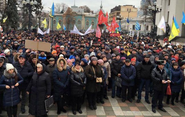 Протесты в Киеве: журналист рассказал, сколько платят за "акции протеста"