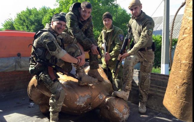 У Донецькій області демонтували черговий пам'ятник Леніну