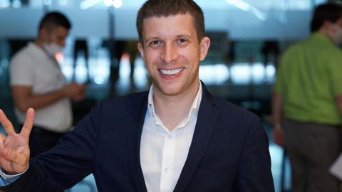 Нардеп влаштував бійку в ресторані Черкас і потрапив до лікарні з розбитою головою