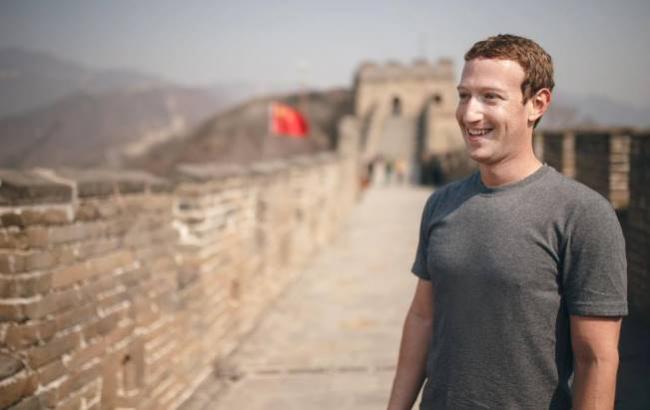 Цукерберг: Дни ноутбуков, планшетов и смартфонов сочтены