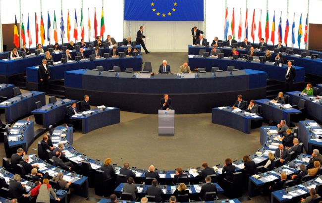 Европарламент завтра обсудит ситуацию в Украине