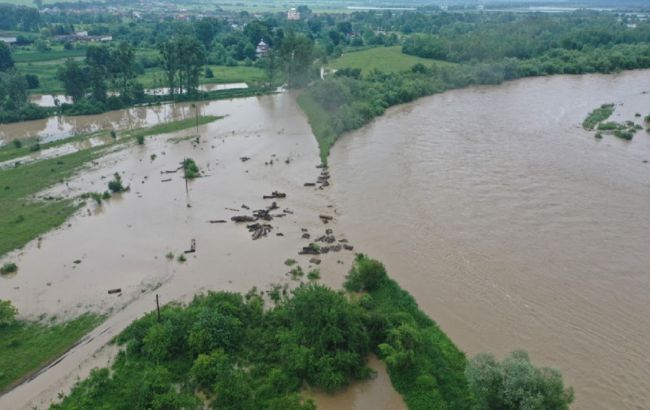 Опубліковано відео наслідків паводків в Івано-Франківській області