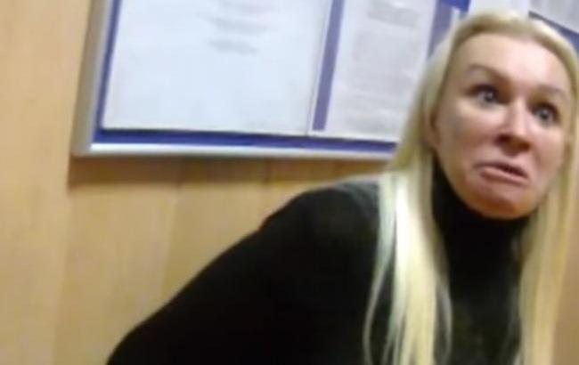 Склочная блондинка на Range Rover оказалась женой прокурора ГПУ