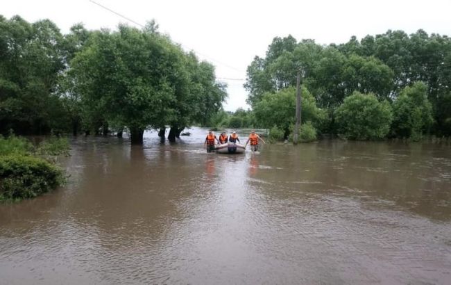 В Україні з зони паводків евакуювали 1656 людей