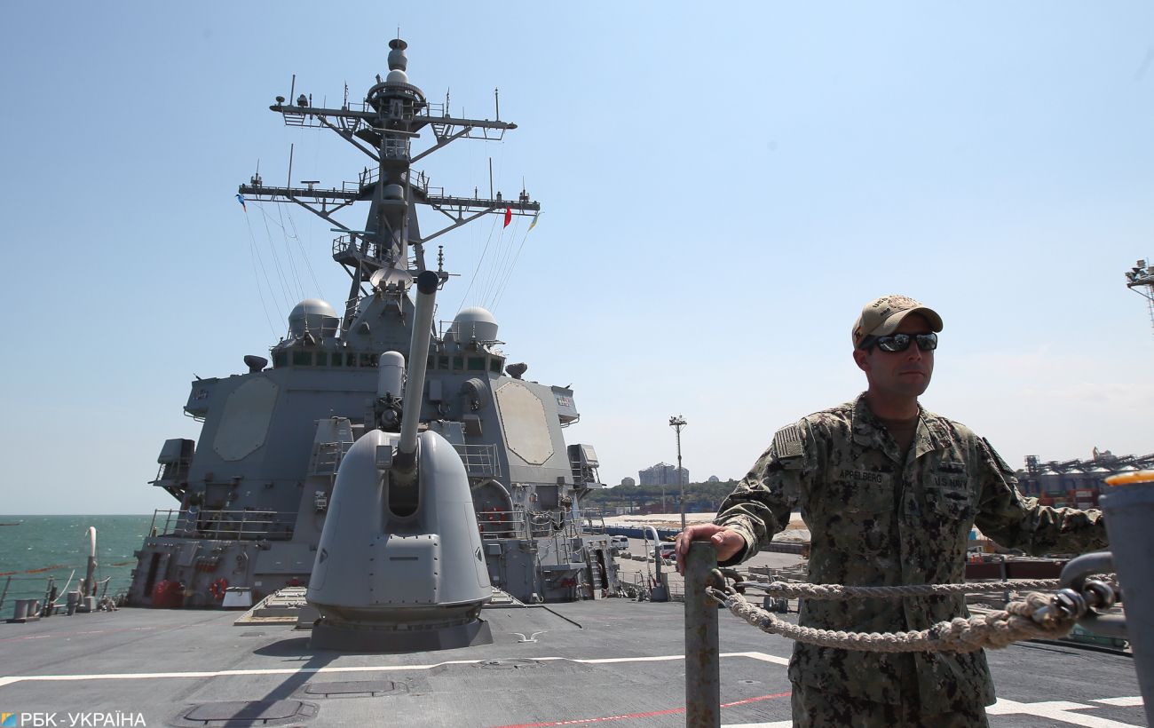 Доклад по теме Морской торговый флот в военных операциях на Чёрном и Азовском морях
