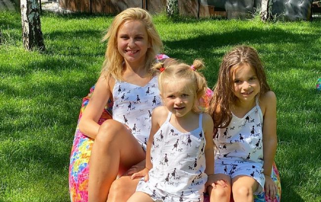 Наш дідусь - бомба: Лілія Ребрик повеселила мережу сімейними розвагами