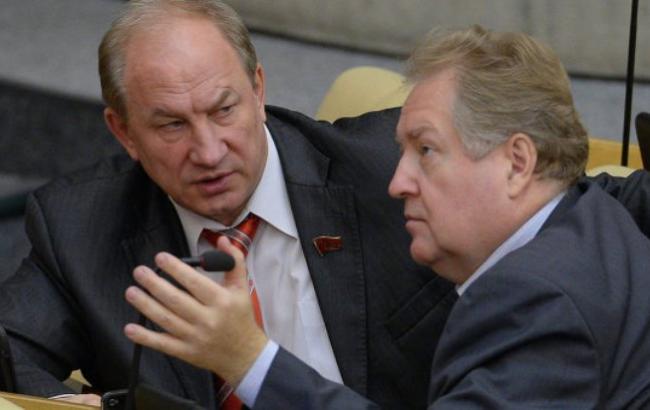 Российские депутаты хотят запретить россиянам летать на заграничных самолетах