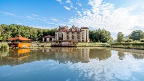 На старте изменений: как отельные "звезды" помогут развивать туризм в Украине