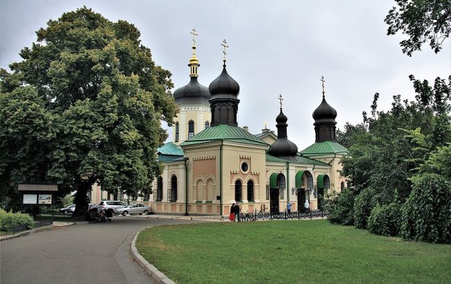 Еще один монастырь в Киеве могут закрыть на карантин из-за COVID-19