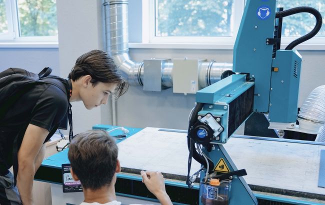 У КАІ відкрили школу конструювання дронів AVIA Lab (фото)