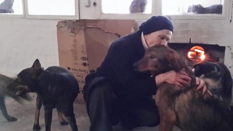 77-летняя зоозащитница спасла почти тысячу животных в Гостомеле во время оккупации