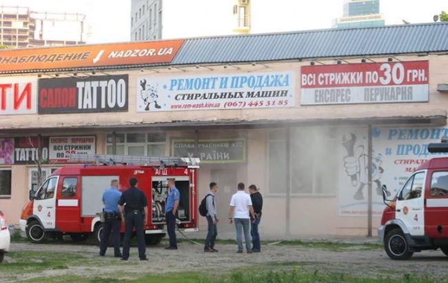 Милиция Киева проверяет информацию о поджоге офиса волонтеров