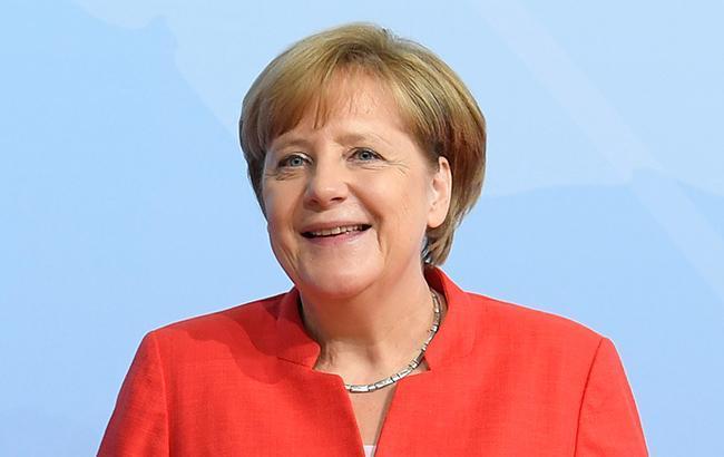 Меркель официально объявила о коалиционных переговорах