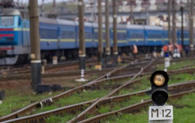 "Укрзалізниця" призначила ще один додатковий поїзд на Великдень