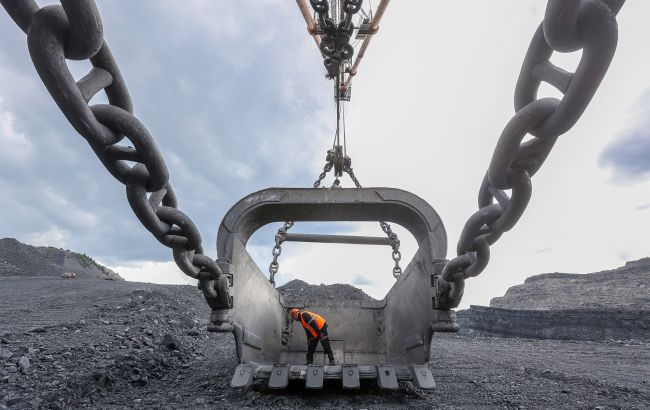 В Росії можуть закритись третина підприємств вугільної промисловості, - СЗР