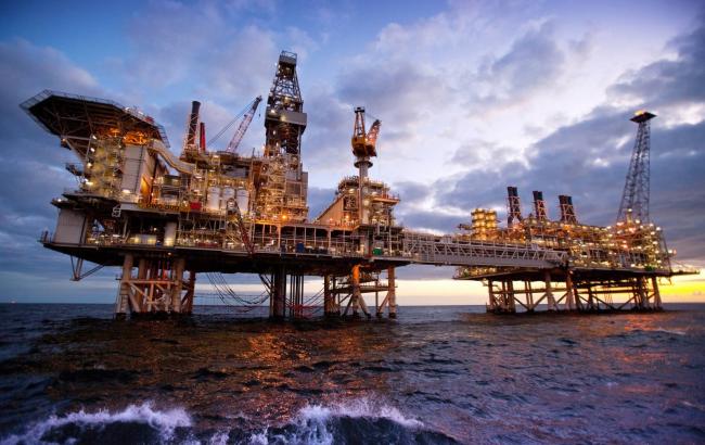 Саудівська Аравія назвала умови скорочення видобутку нафти для ОПЕК, - Reuters