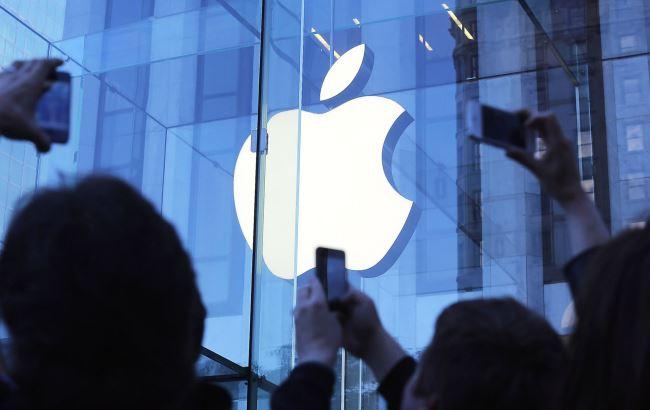 "Я просто хочу iPhone": в центральний офіс Apple Store увірвався чоловік з мечем