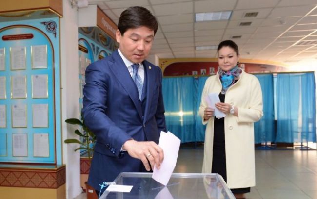 ЦВК Казахстану повідомляє про рекордну явку в ході парламентських виборів