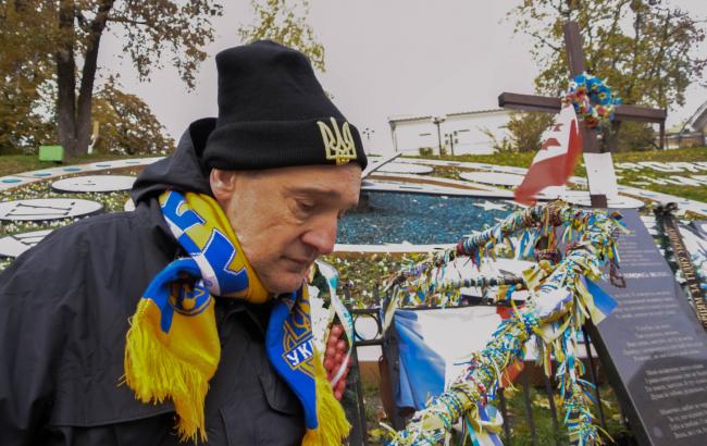 "Україна змінила моє життя": американець розповів, як підтримував Майдан