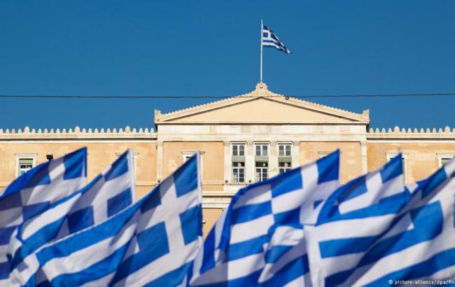 Греція розраховує на перший транш допомоги в 24 млрд євро