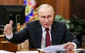 Путін має відчути наслідки агресії: в ЄС вимагають посилити тиск на Кремль