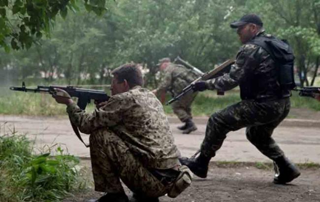 В Луганской обл. снайпер боевиков ранил 16-летнего юношу, - МВД
