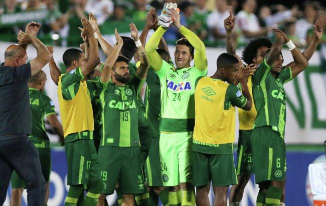 Загиблих в авіакатастрофі футболістів оголосили переможцями Кубка Південної Америки