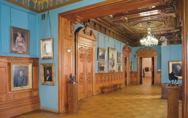 Работники музея русского искусства в Киеве проголосовали против переименования