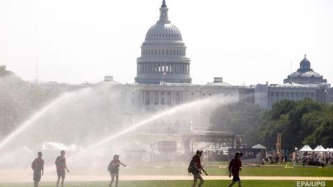 В США из-за жаркой погоды погибли шесть человек